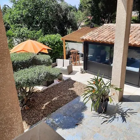 La Bastide En Front D'etang De Thau 布齐盖