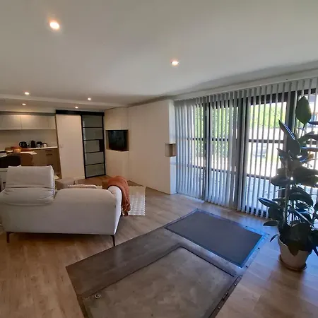 公寓 La Bastide En Front D'etang De Thau 布齐盖